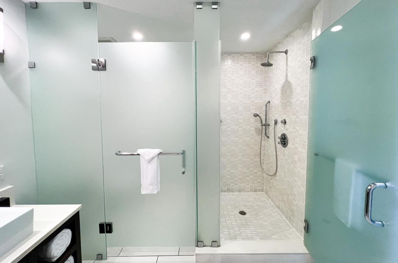 Modern Private Studio - King Bed, Jacuzzi, Balcony And Pool Apart otel Miami Dış mekan fotoğraf